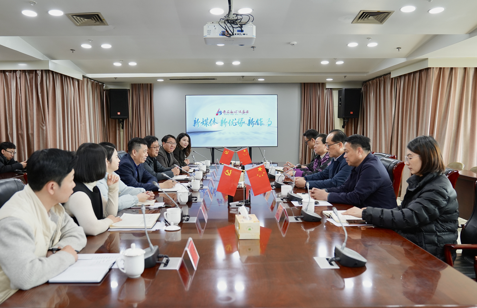 ���ո��ٵز����Ŷ��³���Ϊ��һ�е��ھ����ʵ�����̸