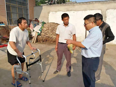 ������Ƿ�ƶ�� | СС...