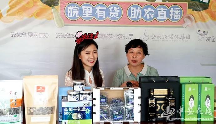 �������������ϻ�����λפ���һ������ſ�ҵף����н�������